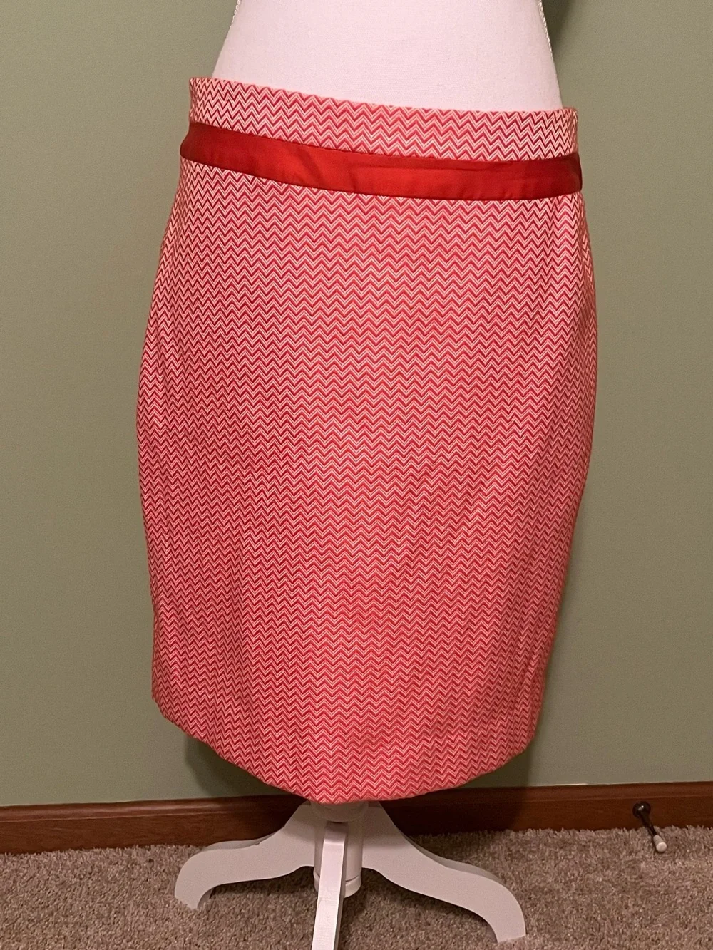 Chevron Pattern, Orange Pencil Skirt - Limited - Size 10